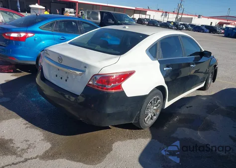 2015 Nissan Altima 2.5/2.5 S/2.5 Sl/2.5 Sv из США, поврежденный, VIN 1N4AL3AP7FC417072